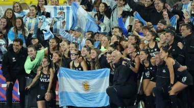 Las Leonas rompieron la grieta: el triunfo que celebraron Villarruel y Aníbal Fernández