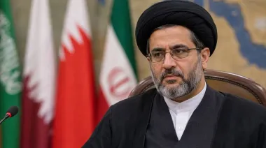 Khamenei busca acercar a Irán al Golfo mientras pide un frente común contra EE.UU.