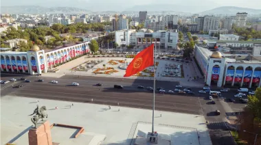 Kirguistán celebra 35 años de independencia entre Rusia, China y Occidente