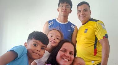 Vino embarazada de Venezuela a CABA, tardó 12 días y tiene un sueño: "Guerrera"