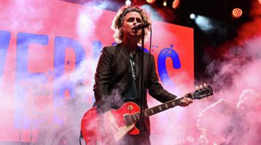 Billie Joe Armstrong de Green Day y Travis Barker de Blink-182 homenajearon a Ramones
