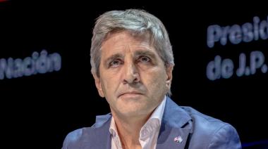 Piden citar a Caputo al Senado por la plata de un impuesto que pagás: dónde está