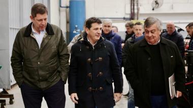 Marinucci recorrió la fábrica de colectivos: qué líneas del AMBA ya tienen 0 km