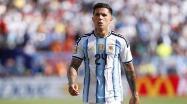 Enzo Fernández, Chelsea y Manchester City: la pulseada que define la Premier