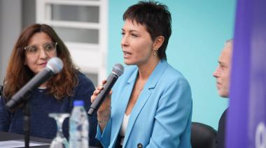 Mayra Mendoza y la prevención del suicidio en PBA: qué impulsa en estaciones
