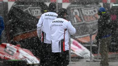 Postales únicas: la nieve frenó la Copa de Oro del Turismo Carretera en San Luis