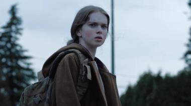 Carrie: Mike Flanagan utilizó una máquina de flatulencias para hacer bromas en el set