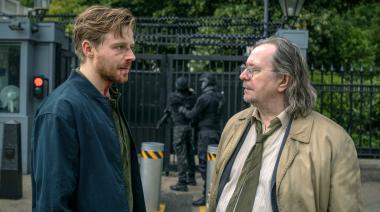 Gary Oldman confirmó que el nuevo James Bond ya fue elegido y le tiró flores a Jack Lowden