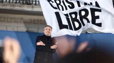"Yo te presto la mía": la historia de la canción contra Kicillof festejada por Máximo