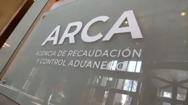 Impuesto al cheque, IVA y seguridad social en baja: el reflejo de una economía estancada