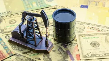 El salto del petróleo complica el alivio que esperaba la economía mundial