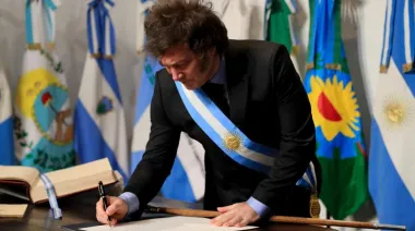 Malvinas, petróleo, sanciones y RIGI: las claves del decreto de Milei
