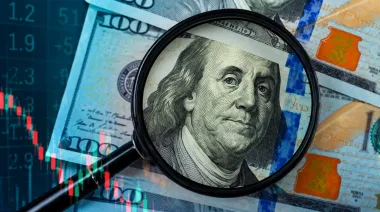 Dólar: el mercado descarta una devaluación brusca, ¿qué espera para fin de año?