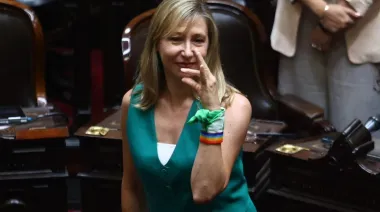 "Soberbia" e "inutilidad": el dato que complica el techo de Myriam Bregman