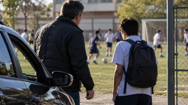 Un conflicto en un partido de fútbol escolar terminó con un padre bajo una restricción judicial