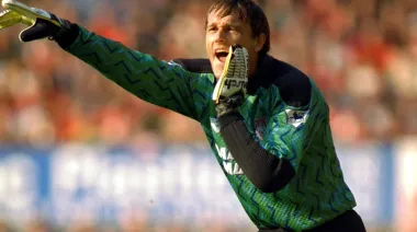 Luděk Mikloško: quién era el histórico arquero del West Ham que murió a los 64 años