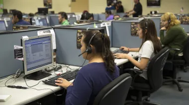 Colombia: call centers pierden 15% del empleo y telecomunicaciones, 10,9%