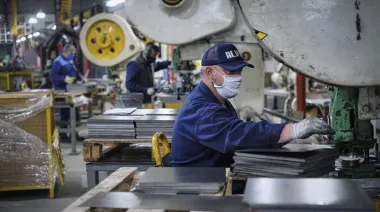 INDEC confirmó la caída del PBI: consumo e inversión se frenaron en el segundo trimestre