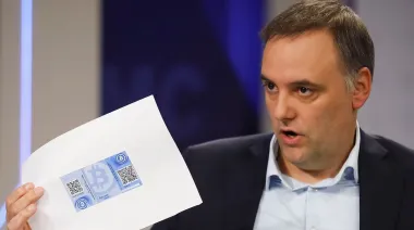 Las 8 billeteras cripto de Adorni: investigarán cómo justificó casi USD 600 mil