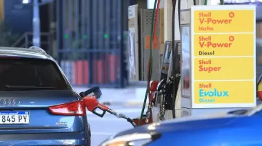 Naftas y gasoil subieron hasta 5%: el impuesto que podría sumar más de $200 por litro