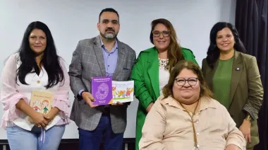 Fabián Luayza presentó en Diputados bonaerenses un proyecto para cambiar la adopción