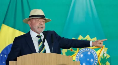 Luiz Inácio Lula da Silva prohíbe las apuestas online a nueve días de la elección