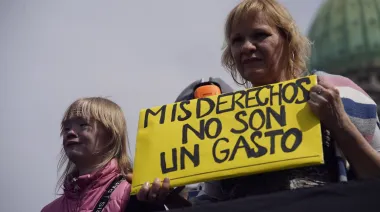 Discapacidad: las 6 advertencias de los prestadores al plan “superador” de LLA