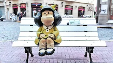 Mafalda cumple 62 años: cómo nació el personaje de Quino  y por qué odiaba la sopa