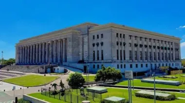 Buenos Aires: exjefes de Gobierno y constitucionalistas revisan 30 años de autonomía