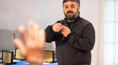 "Delincuentes": la durísima reacción K en PBA tras caer la Ley de Tierras