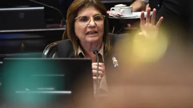 Bullrich, Kicillof y los armados que crecen en silencio: movimientos y sucesiones