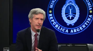 Septiembre cerró con el dólar quieto, pero el BCRA encendió las alarmas
