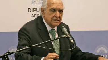 Fuerte crítica de Gil Lavedra al fallo de la Corte por la derogación de la Ley de Tierras