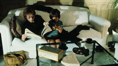 Sean Lennon, hijo de John Lennon y Yoko Ono, fue padre a los 50 años
