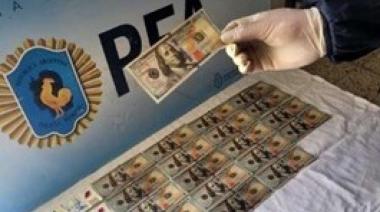 Operativo “Papel Picado”: encontraron dólares y pesos falsos listos para circular