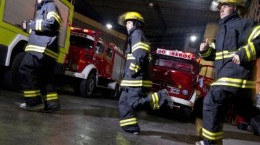 Sirenazo de los Bomberos Voluntarios contra Monteoliva: qué le reclaman