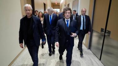 Milei viaja a París con once gobernadores: qué puede cambiar para las provincias