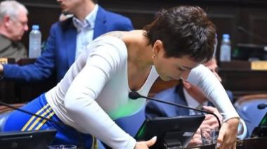 De Boca a la Ley de Tierras: Mayra Mendoza cruzó las críticas y lanzó una advertencia