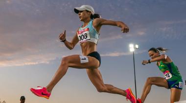Belén Casetta voló en los Juegos Suramericanos: oro en 3.000 metros con obstáculos