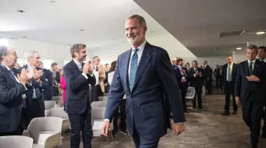 Tras la apertura de Felipe VI, los parlamentos fijan pautas comunes para supervisar la IA