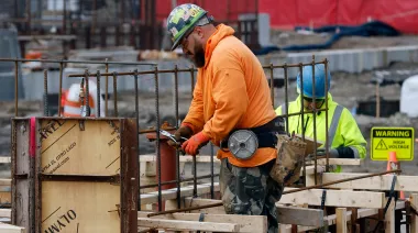 EE.UU. creó 29.000 empleos en septiembre y el desempleo subió al 4,2%