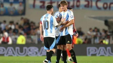 Quién podría usar la camiseta 10 de la Selección después de Messi: los candidatos