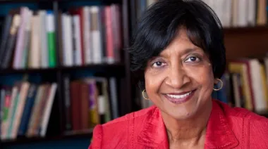Navi Pillay gana el Nobel de la Paz por fortalecer la justicia internacional