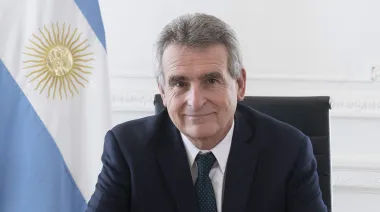 Unión por la Patria pone el foco en Rosario: Agustín Rossi y el debate por las deudas
