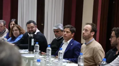 Sueldos en PBA: la convocatoria de Kicillof que puede destrabar una mejora