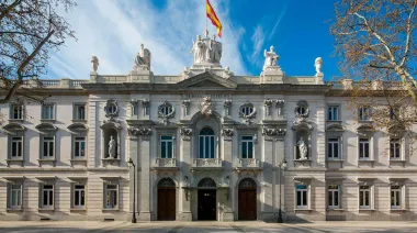 España deja sin voto a 163.000 nacionalizados por la ley de nietos antes de las elecciones