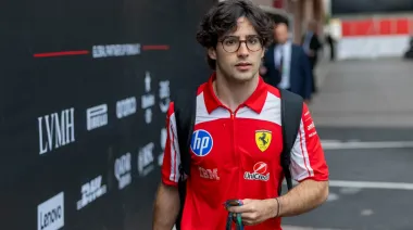 Quién es Rafael Câmara, el piloto brasileño que confirmó Haas para la F1 en 2027