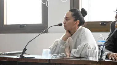 Ejerció cinco años como médica con un título falso, cobró millones y ahora podría evitar la cárcel