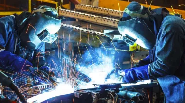 Alivio en la metalurgia: rebote en septiembre, pero sin mejora en las expectativas