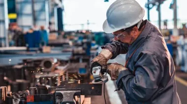 Industria en crisis: el 54% de las empresas no logra producir más por falta de demanda